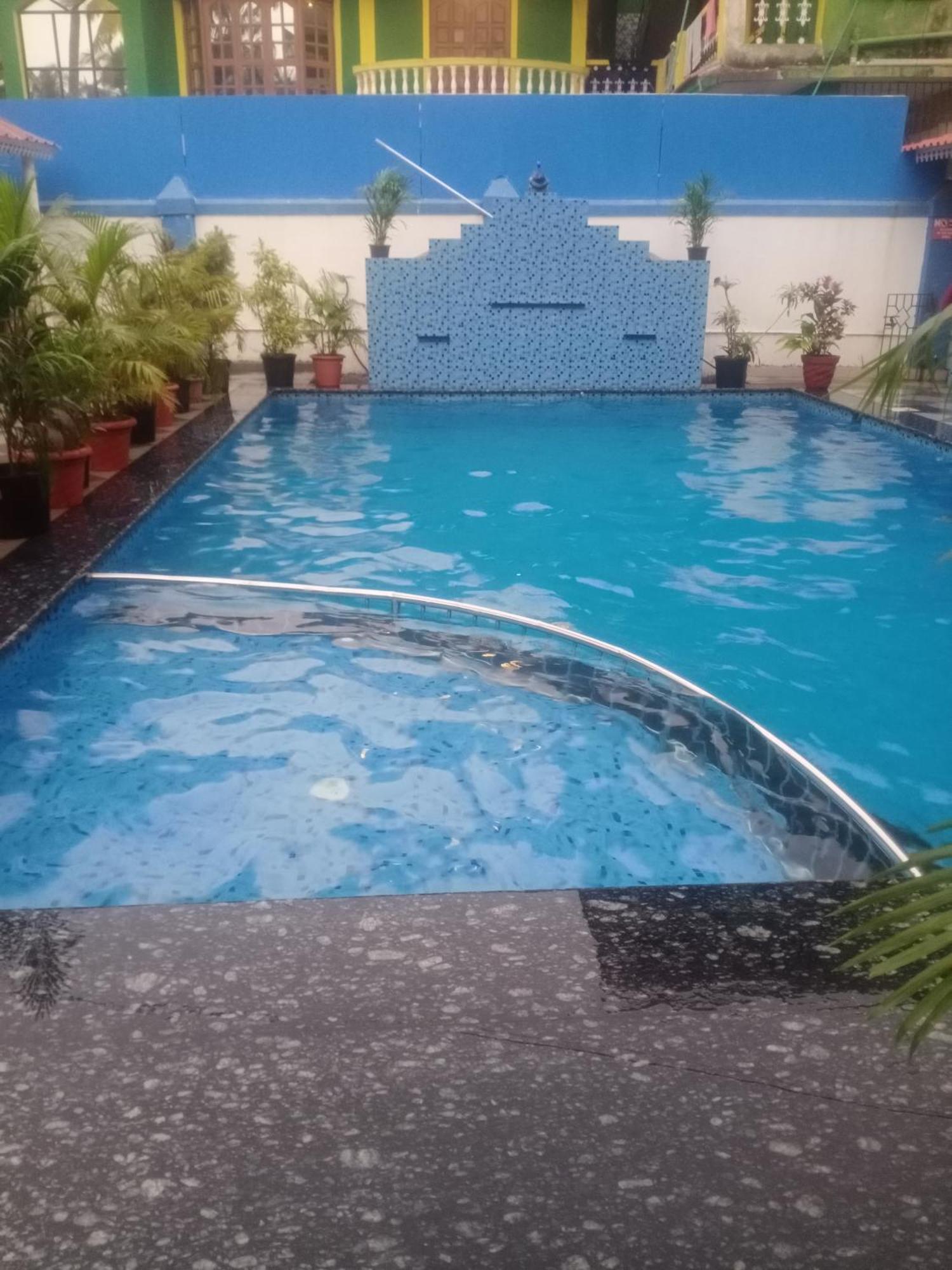 Blue Rays Apartment Calangute Exterior photo